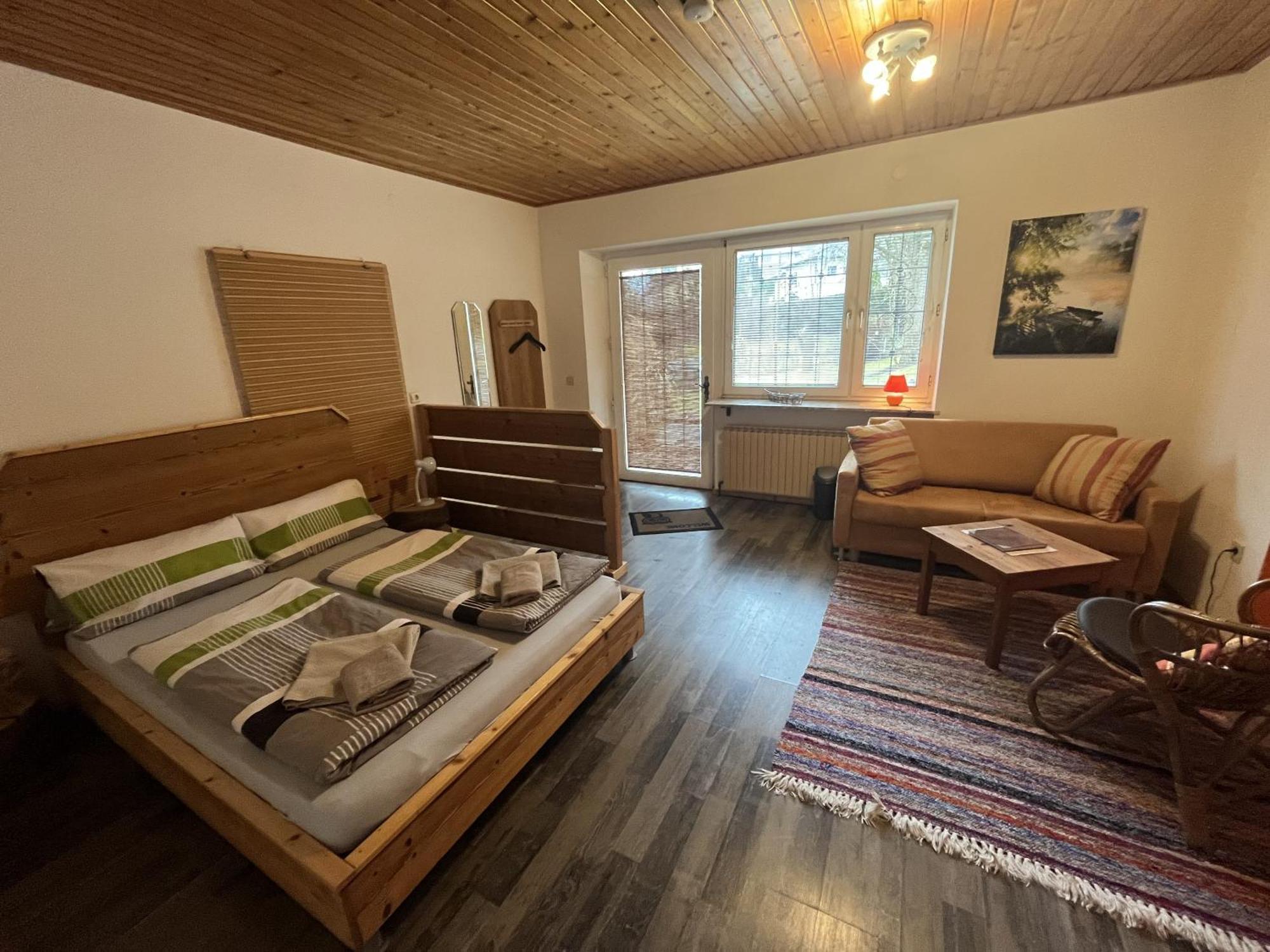 Apartments Am Kirchkogel "Laendliche Entspannung Im Herzen Der Steiermark" Pernegg an der Mur Luaran gambar