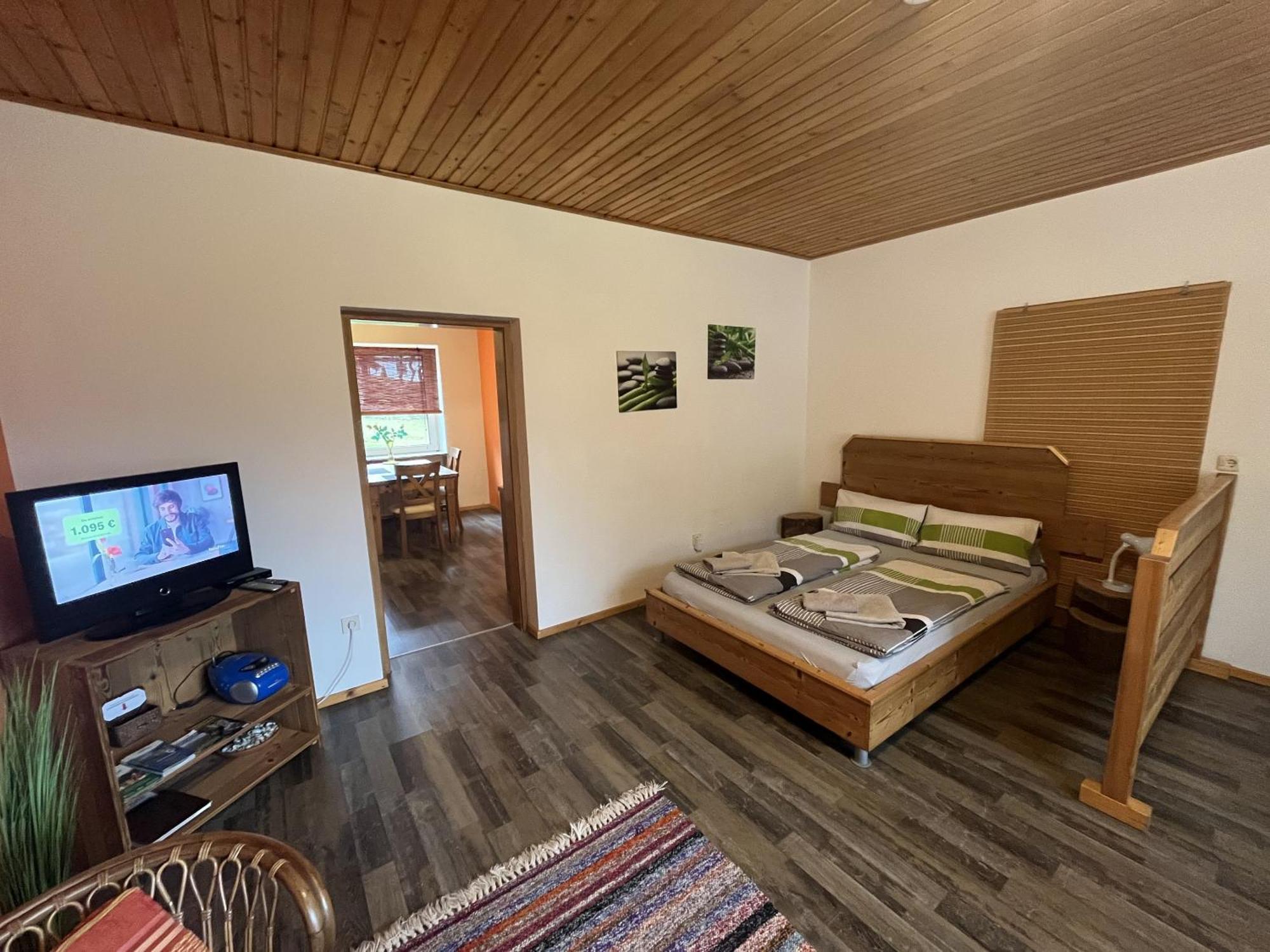 Apartments Am Kirchkogel "Laendliche Entspannung Im Herzen Der Steiermark" Pernegg an der Mur Luaran gambar